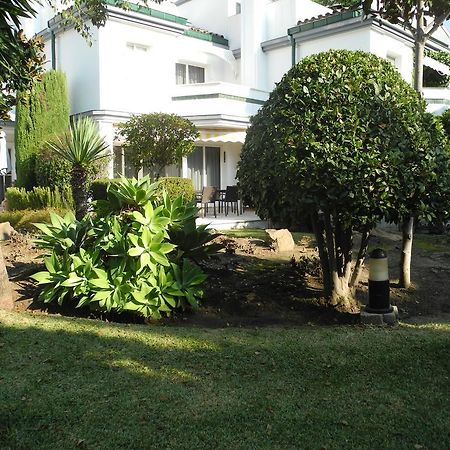 Dominion Apartments Estepona Bagian luar foto