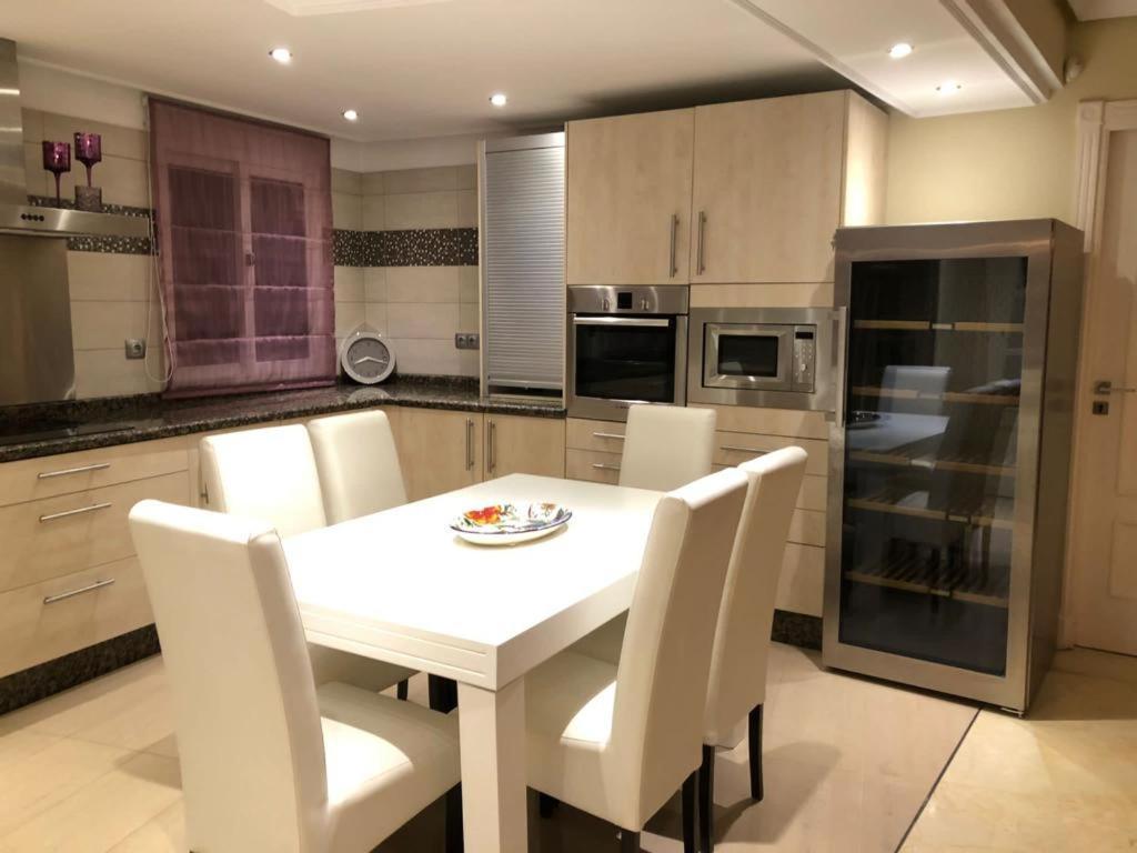Dominion Apartments Estepona Bagian luar foto
