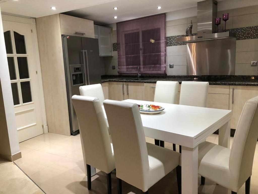 Dominion Apartments Estepona Bagian luar foto