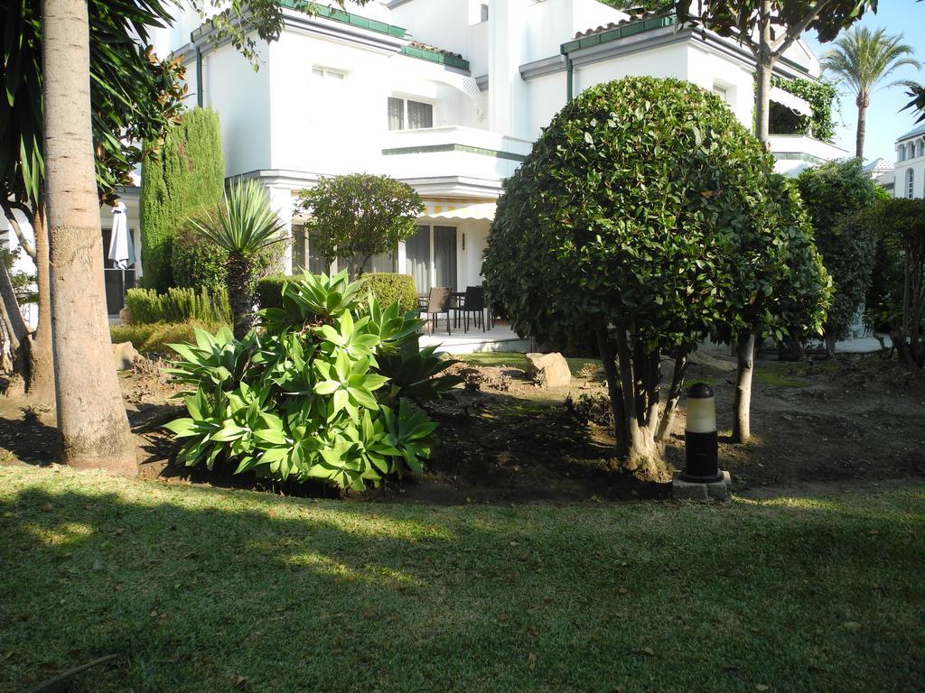 Dominion Apartments Estepona Bagian luar foto